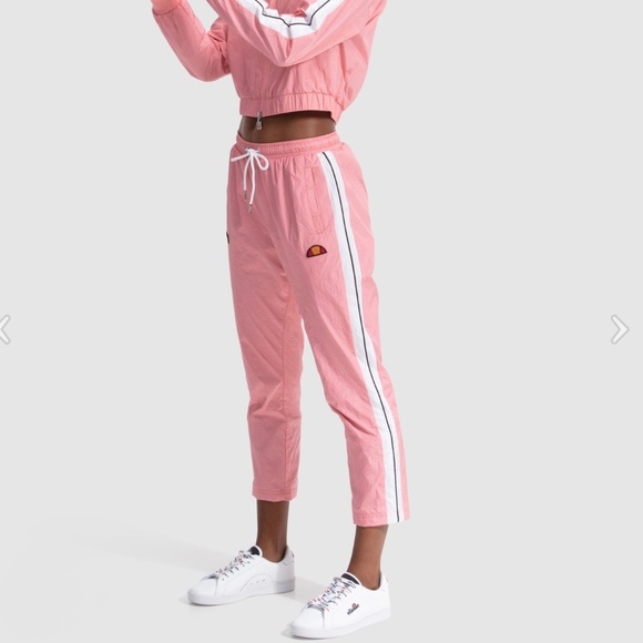 ELLESSE PHANTOM 3/4 TRACK PANT - Picture 3 of 5
